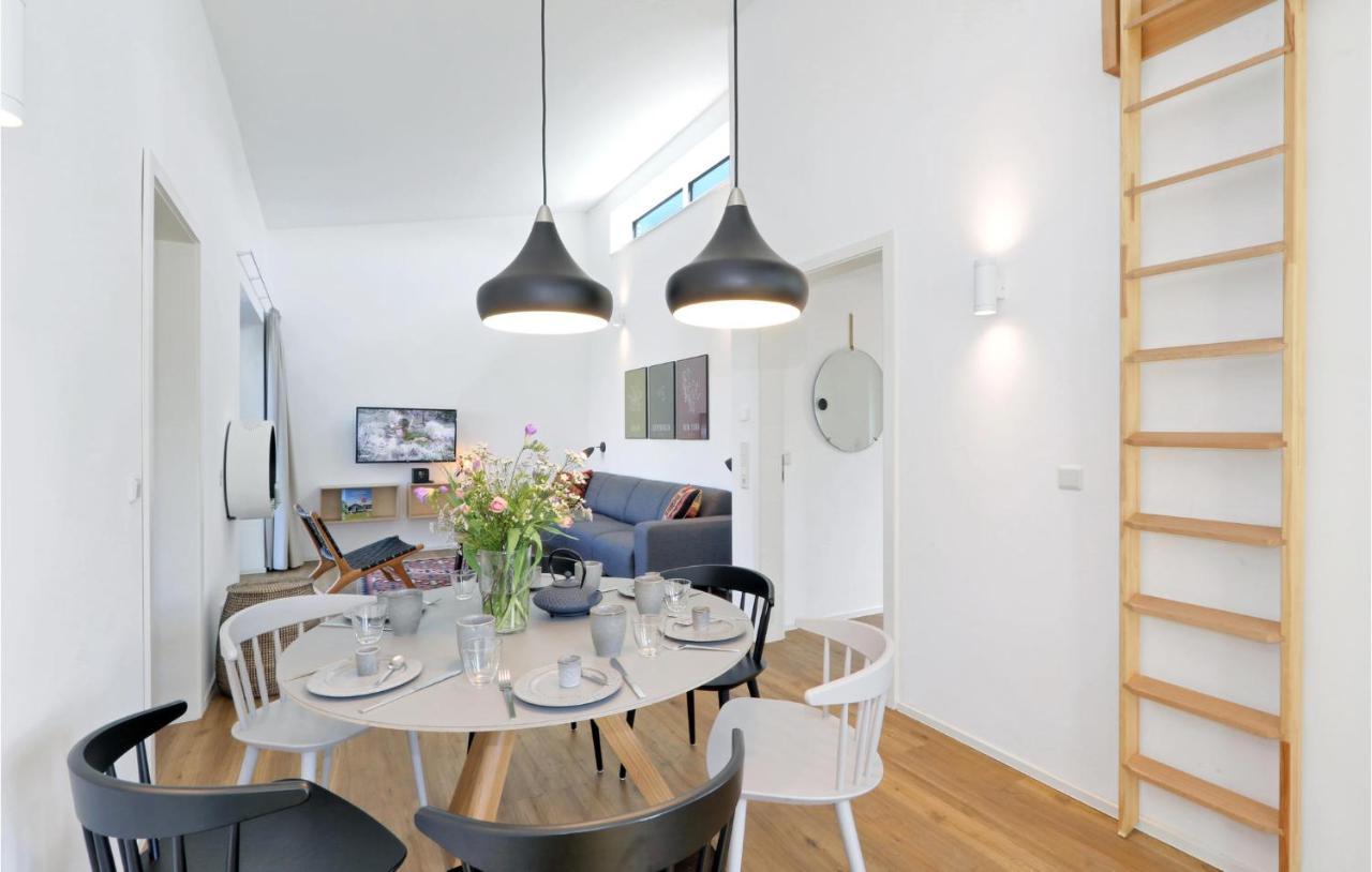 Amazing Home In Lembruch-Duemmer See With Kitchen Eksteriør bilde