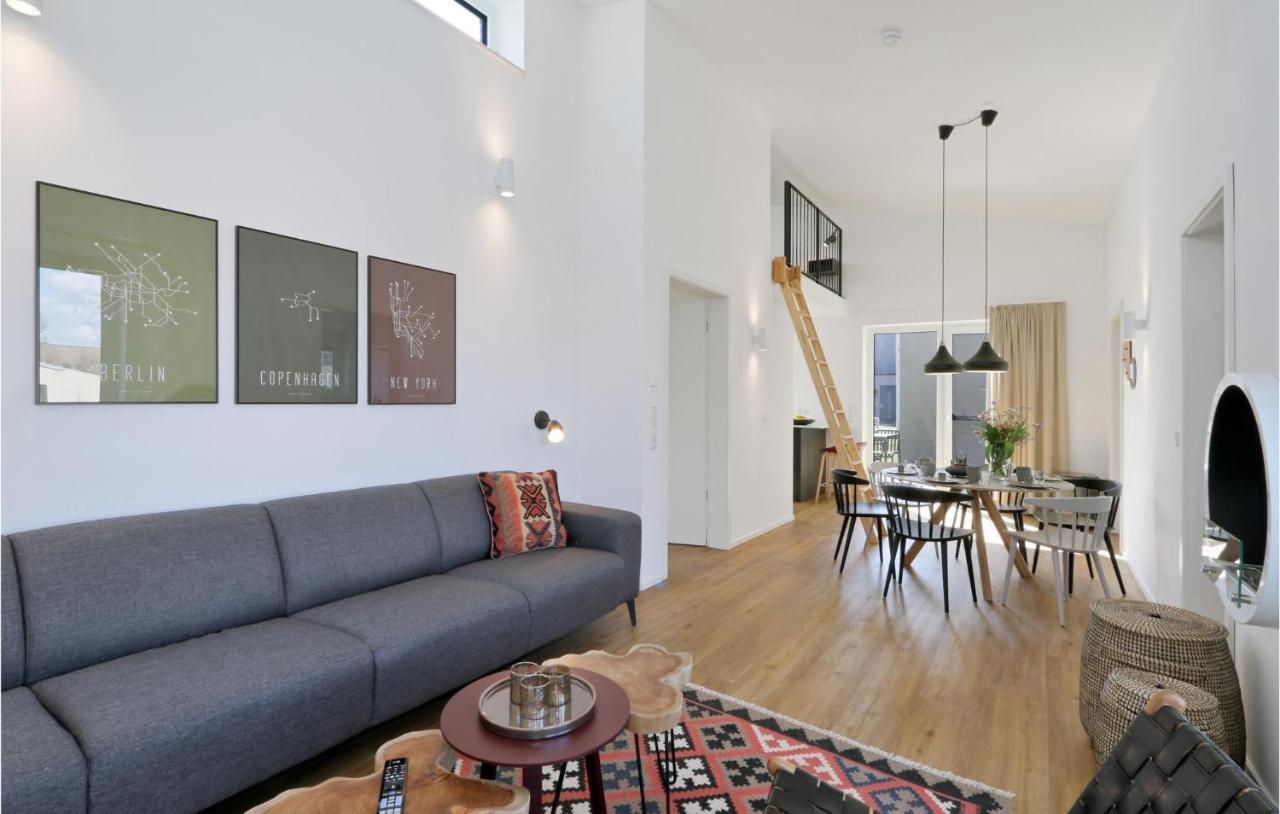Amazing Home In Lembruch-Duemmer See With Kitchen Eksteriør bilde