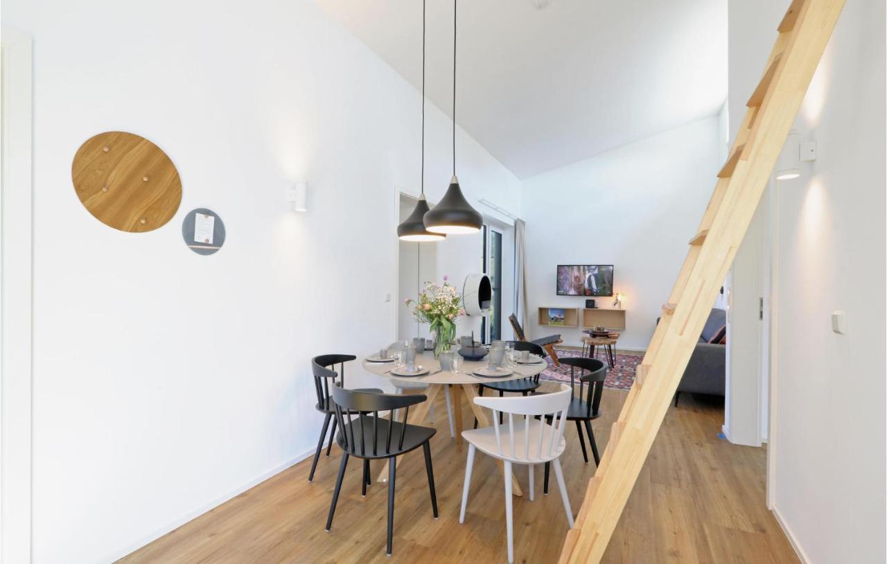 Amazing Home In Lembruch-Duemmer See With Kitchen Eksteriør bilde